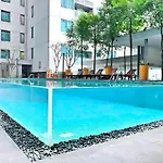 Summer Suites Klcc By Regal Homes
