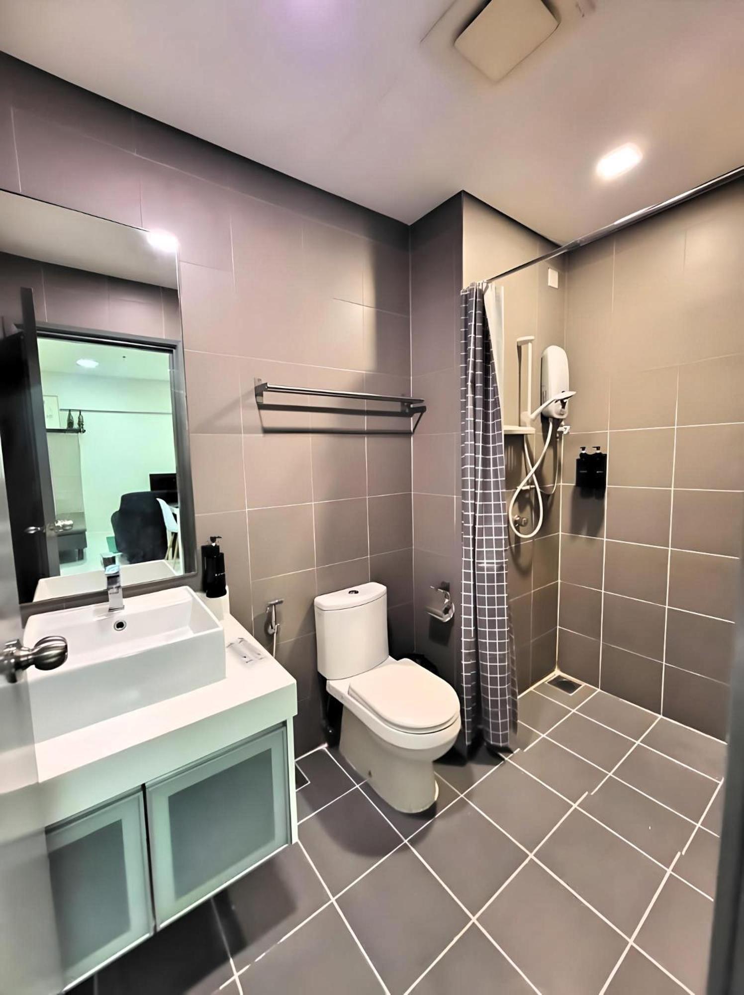 Summer Klcc By Regal Homes * Kuala Lumpur