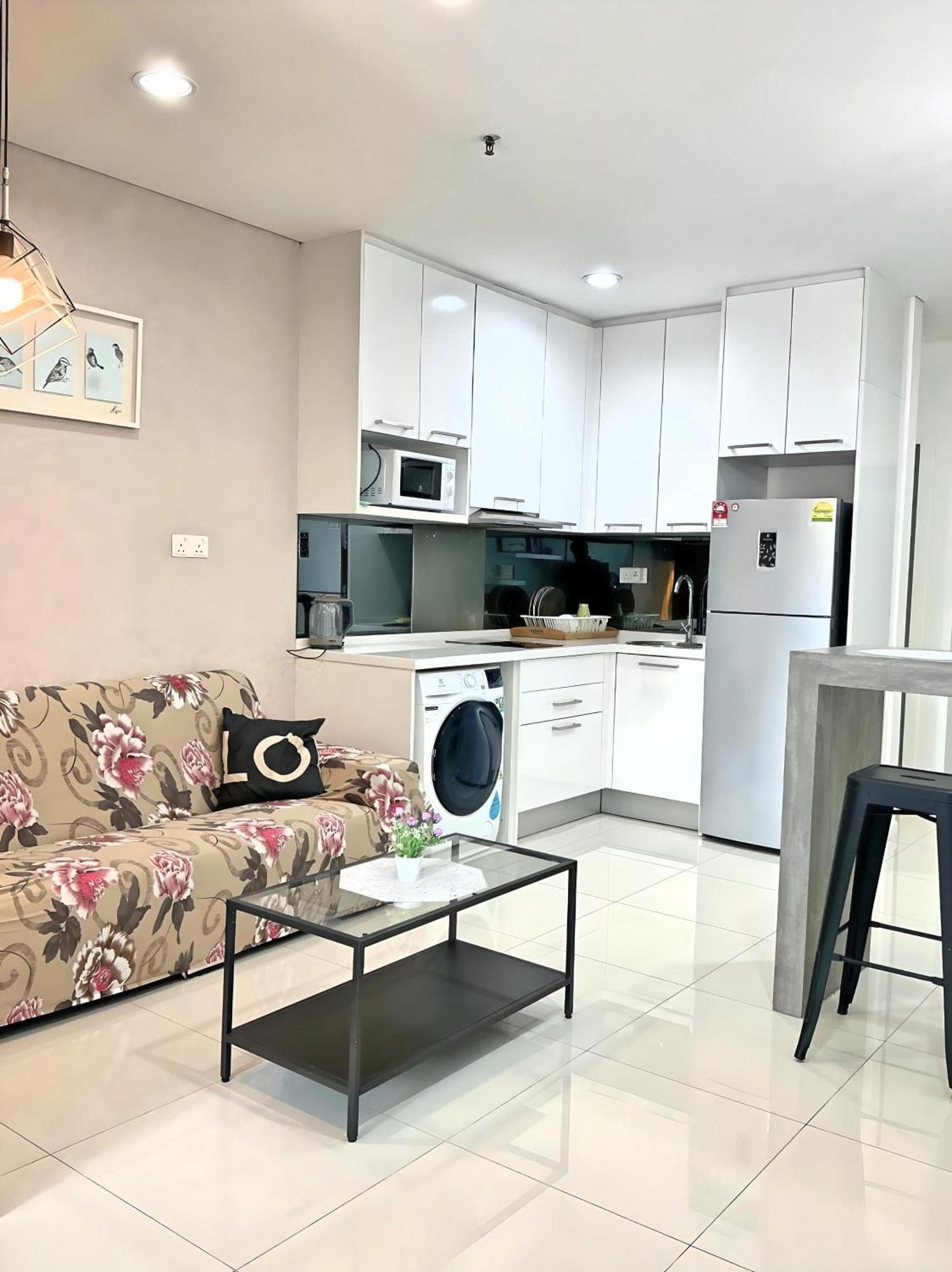 Summer Klcc By Regal Homes