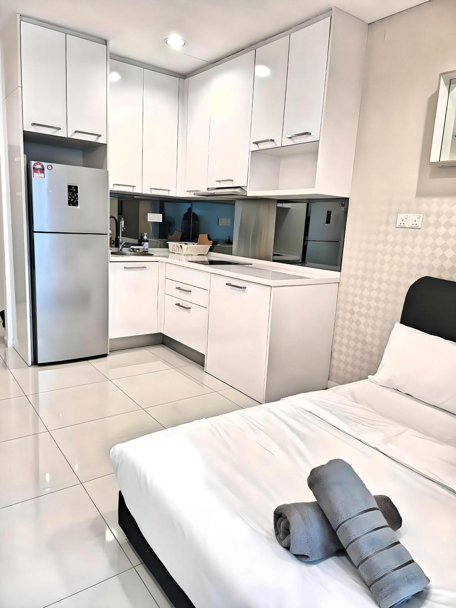 Summer Klcc By Regal Homes Apartment *
