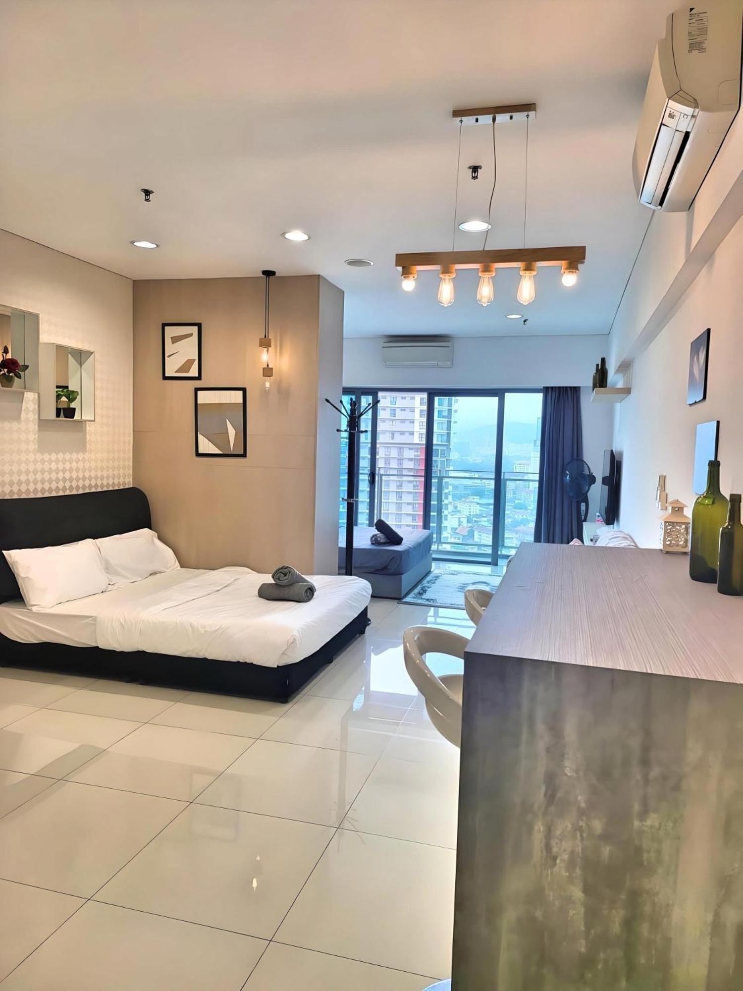 Summer Klcc By Regal Homes *