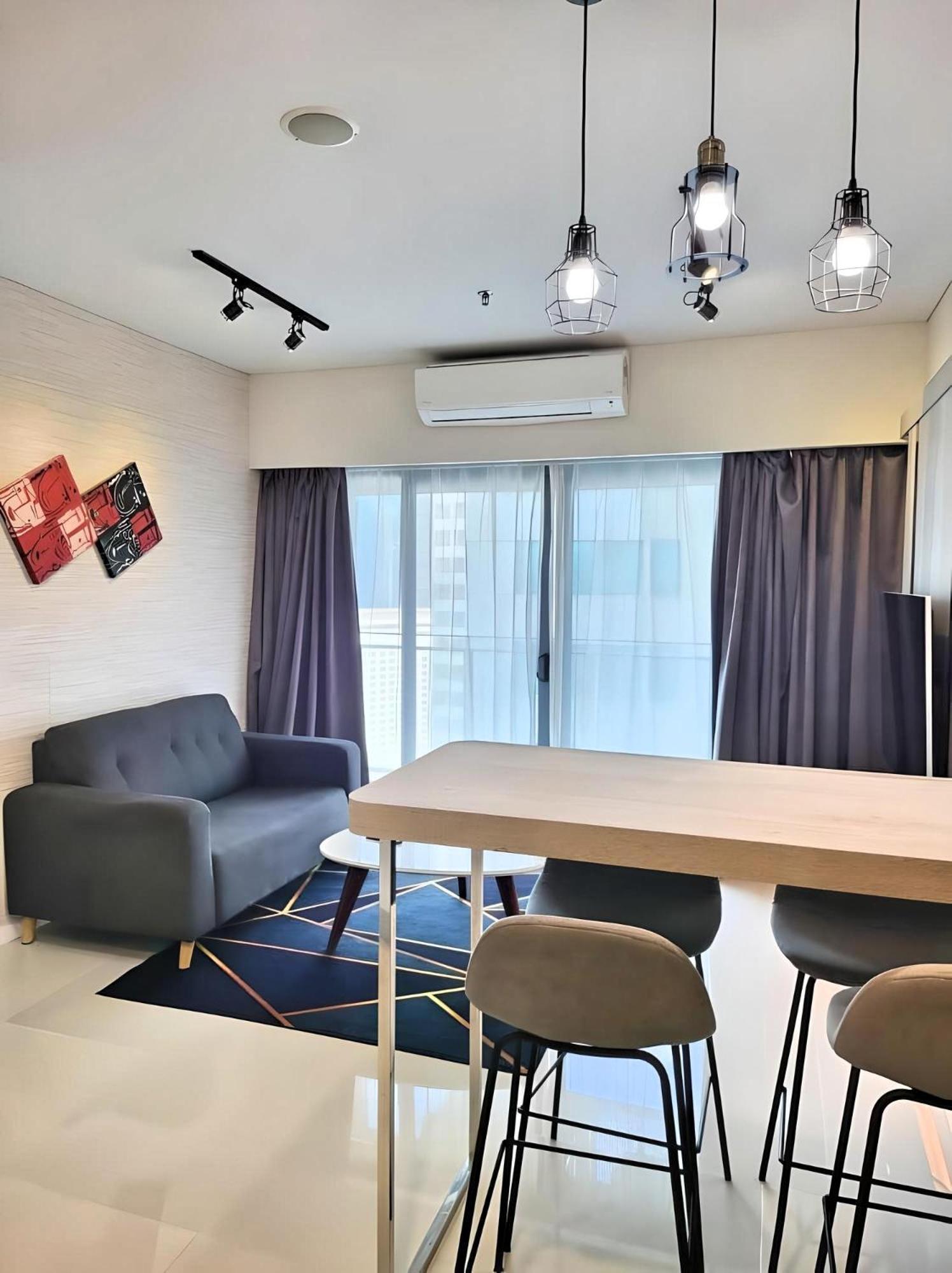 Summer Klcc By Regal Homes *